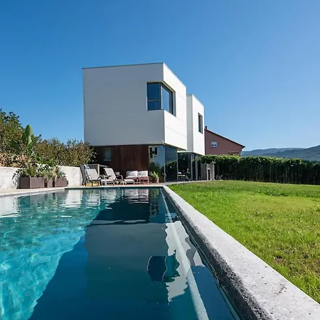 Villa Mud *